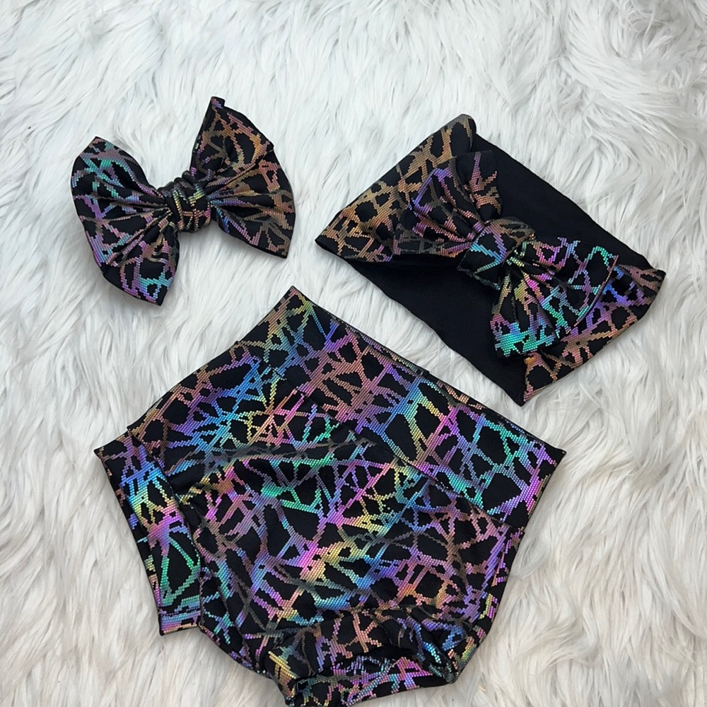 Reflective Bummie and bow set. Bummy bow and HeadWrap